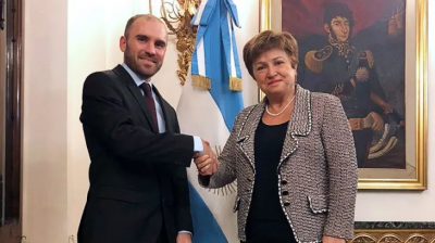 Guzm�n achica el desequilibrio fiscal y se prepara para la auditor�a del FMI