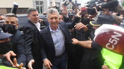 La querella prepara una denuncia contra Macri por 