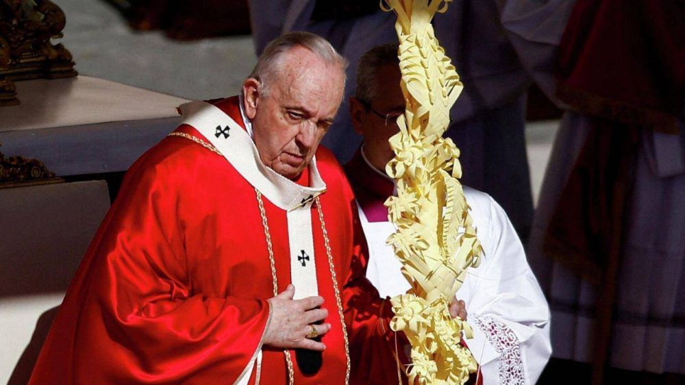 Papa en Domingo de Ramos: En la locura de la guerra se vuelve a crucificar a Cristo