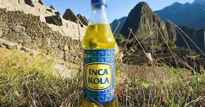 La increíble historia de Inca Kola, la gaseosa peruana de culto que le ganó a Coca-Cola y la obligó a pagar millones