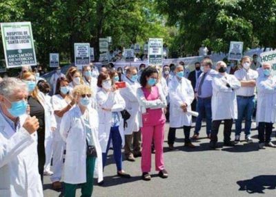 Médicos de la Ciudad paran por 36 horas en reclamo por un aumento salarial