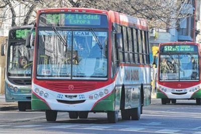 El Municipio se comprometió a mejorar frecuencias del transporte público