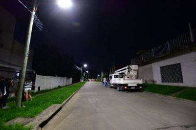 Tres barrios varelenses con 100% de iluminación LED