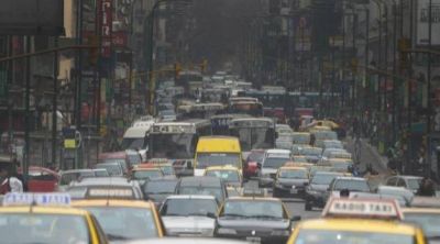 Emisiones de gases contaminantes en las grandes ciudades: cuál es su impacto y qué soluciones hay a la vista