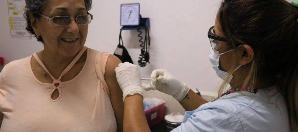 Lans har operativos de vacunacin antigripal en unidades sanitarias