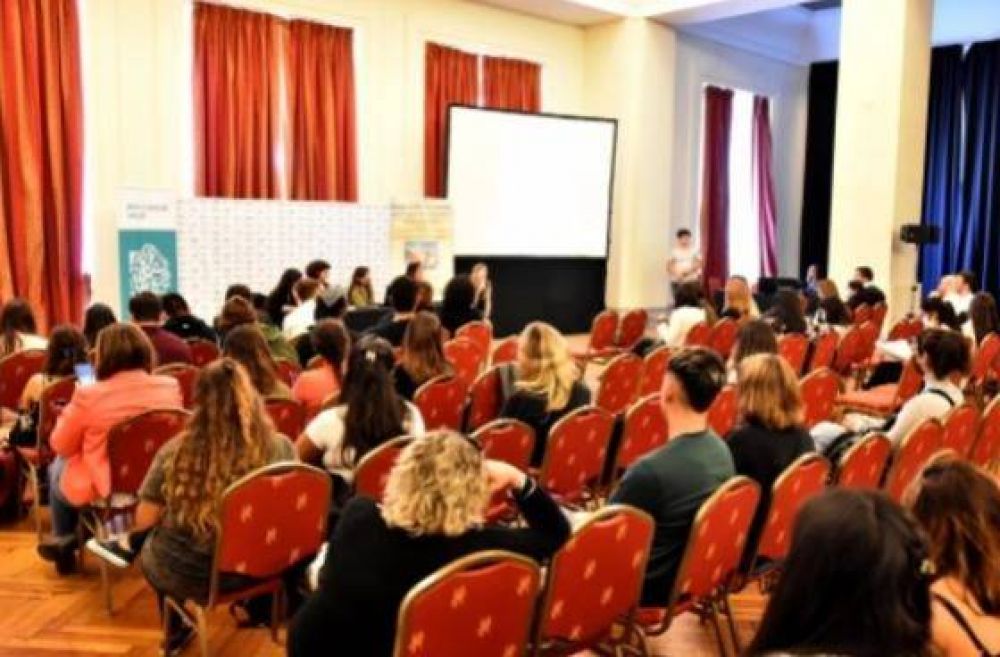 Con miles de concurrentes se inici� en Mar del Plata el Congreso Provincial de Salud