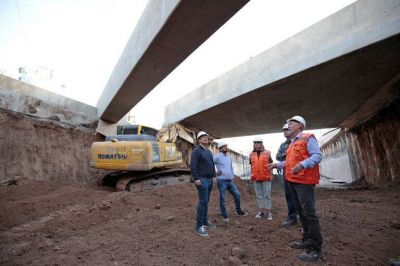 Cascallares: «Abrimos el túnel del paso bajo nivel de San Martín y ahora completamos la obra»