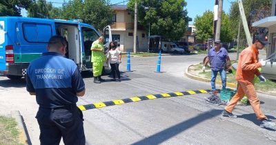 Reparan calles e instalan reductores de velocidad en Santa Marta