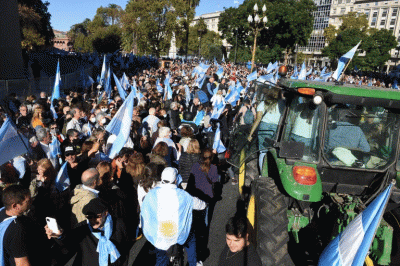 El Gobierno buscó minimizar la protesta y el tractorazo: “Fue una movilización de sectores del campo que apoyan al PRO”