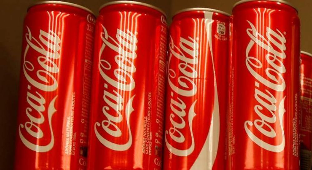 La embotelladora de Coca-Cola gana un 30% más en España y suma 543 millones