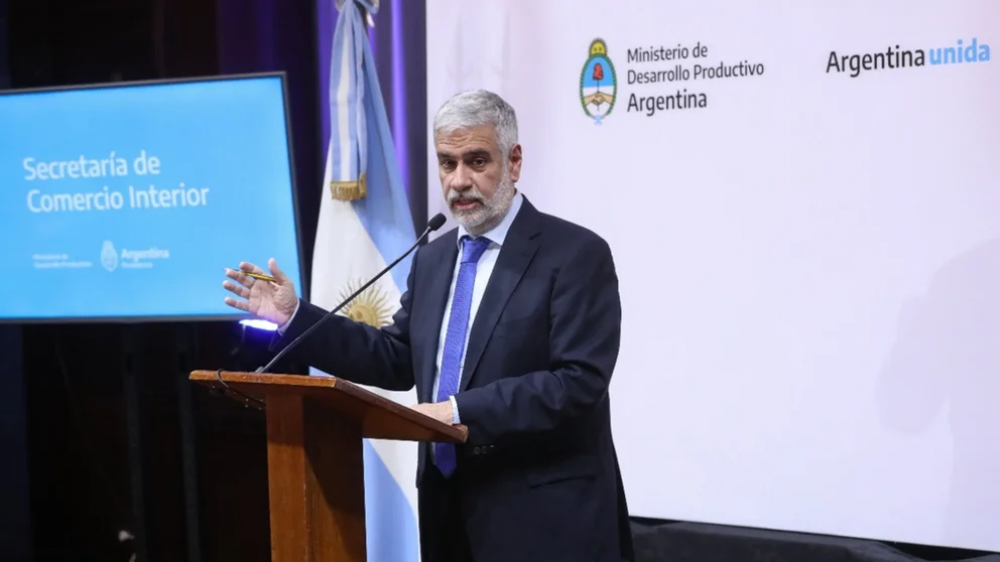 Acorralado por el impacto de la inflaci�n, el Gobierno insiste en controlar Precios Cuidados