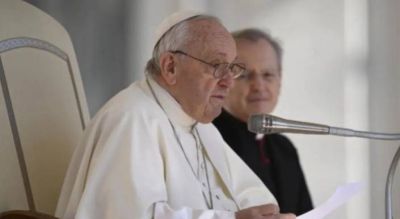 El Papa se reúne con un grupo transgénero en el Vaticano
