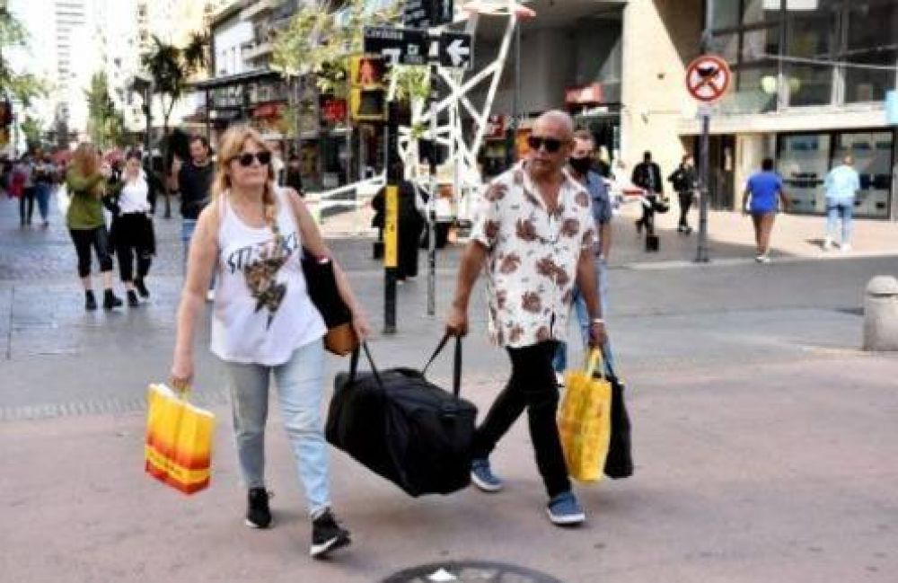 En abril llegaron ms de 663 mil turistas a Mar del Plata, la cifra ms alta en diez aos