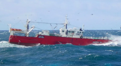 Capitanes de pesca ratifican la pauta del 45% en las paritarias fresquera de altura