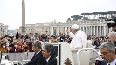 El Papa Francisco reivindica la práctica de la fe: 