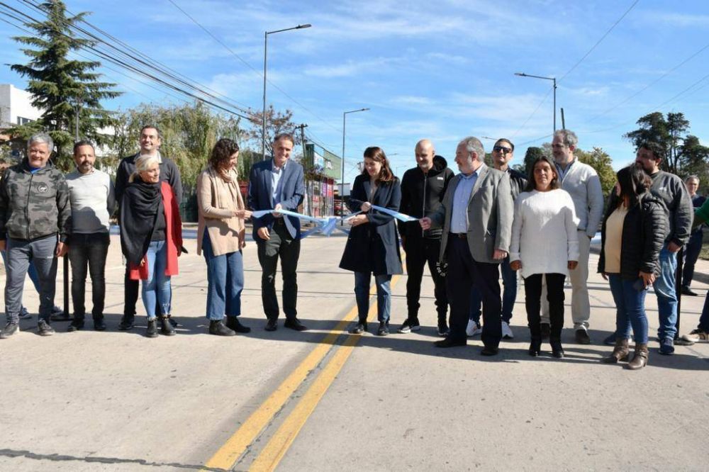 Moreno: Mariel Fernndez y Gabriel Katopodis inauguraron la renovacin integral de la Avenida Mitre