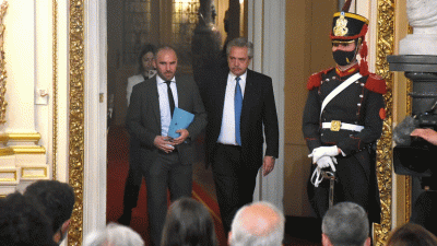 Alberto Fern�ndez y Guzm�n profundizan su alianza pol�tica con un anuncio econ�mico que es apoyado por gobernadores, empresarios y sindicalistas
