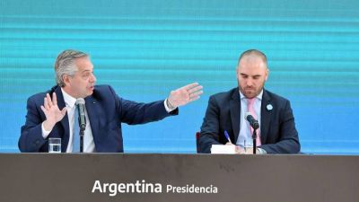 Guzm�n anunci� d�lares libres para hidrocarburos pero las petroleras a�n esperan el decreto