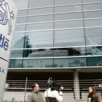 Nestlé busca empleados en Argentina y ofrece sueldos de hasta $300.000 mensuales: cómo postularse