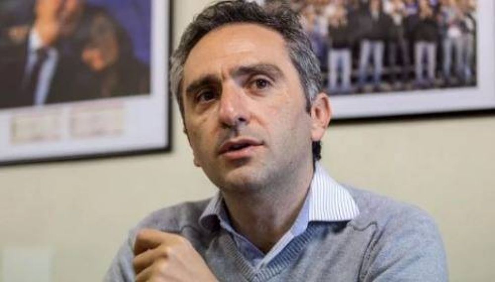 Andr�s Larroque: �Sin la unidad no se puede y con la unidad no alcanza�