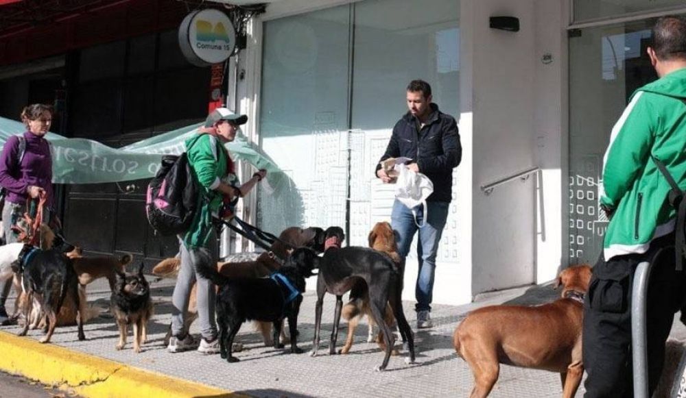 El Sindicato Trabajadores de Caninos logr la cobertura de accidentes laborales y lo anunci como un hecho histrico