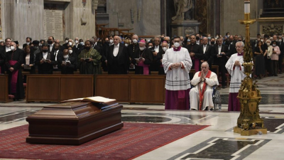�ltimo adi�s a Sodano: 