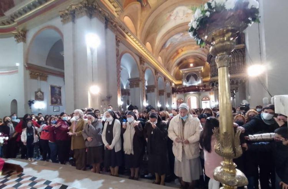La diócesis de Catamarca despidió a las hermanas Carmelitas Misioneras Teresianas