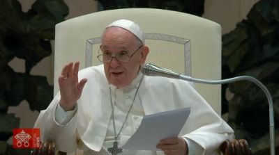 El Papa Francisco defiende la belleza de la vejez ante el mito de la eterna juventud