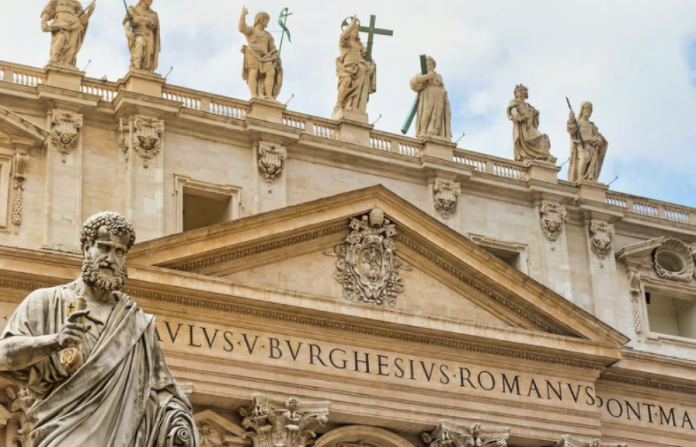 El Papa crea un comité para revisar la ética de las inversiones vaticanas