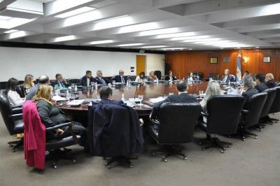 La oportuna interna entre el PRO y la UCR frena al Consejo de la Magistratura