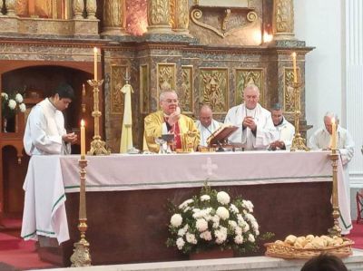 Entre Rios: A imagen de San Antonio, Mons. Collazuol llamó a ser testigos del Evangelio