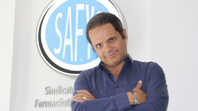 Peretta firmó suba salarial del 68% para el SAFYB y celebró el día del trabajador bioquímico