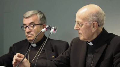 Monseñor Argüello anuncia su intención de dejar la secretaría general y la portavocía de la CEE en noviembre