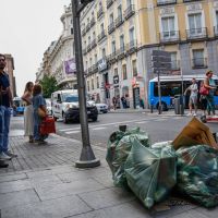 Madrid suspende un contrato de basuras de 1.600 millones por un recurso de la patronal del reciclaje