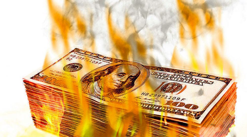 Reservas bajo presi�n: el BCRA vendi� m�s d�lares y el rojo de junio crece a u$s 600 millones