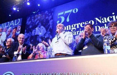 Afirman que Daer, el basti�n de Alberto en la CGT, fue a �golpear la puerta� de CFK para charlar sobre una salida pol�tica del Gobierno
