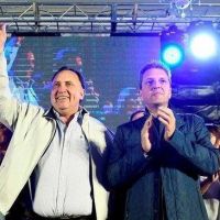 Los intendentes massistas se abrazan a la unidad del FdT en Buenos Aires