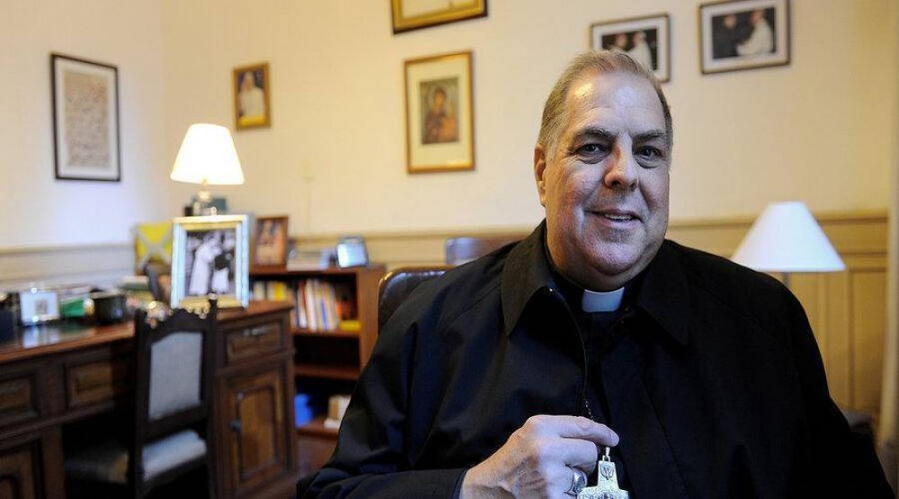 Caminos de Encuentro | Monseor Alberto Bochatey: Francisco es aquel que entendi la misin de Pedro