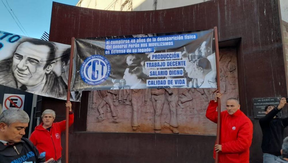 Primera marcha contra la inflacin: la CGT de Crdoba se moviliz con crticas a los gobiernos nacional y provincia