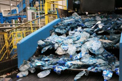 La Industria Mexicana de Coca-Cola realiz su jornada de limpieza en Berriozbal, Chiapas, recolectando ms de 4 toneladas de residuos