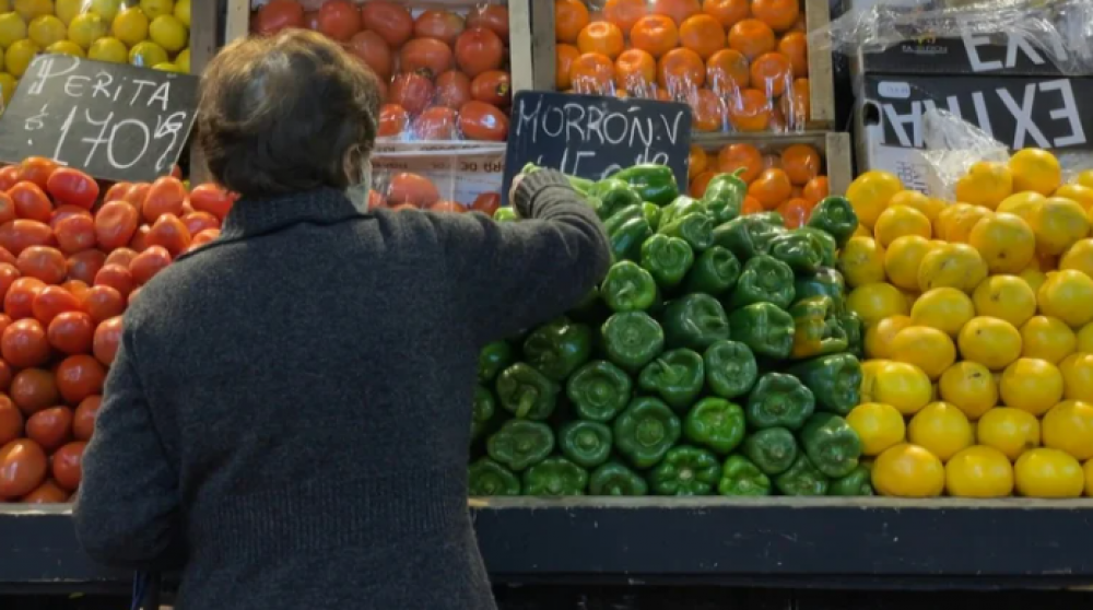 La inflaci�n de junio fue de 5,3% y alcanz� un 64% en los �ltimos 12 meses