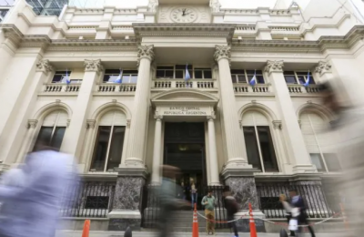 D�lar: BCRA flexibiliza cepo para la importaci�n de bienes y servicios a sectores productivos