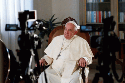 El papa Francisco pidi� ayudar a los j�venes a desarrollar un �sentido cr�tico� ante la constante desinformaci�n