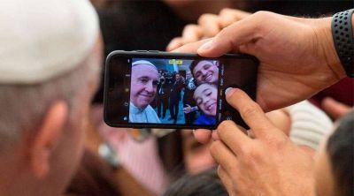 La revolución digital y el apostolado de la escucha: 4 puntos en mensaje del Papa a la Asociación Católica Mundial para la Comunicación