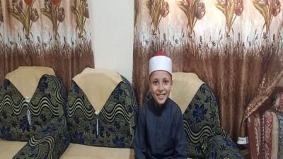 El predicador cor�nico m�s joven del mundo tiene diez a�os