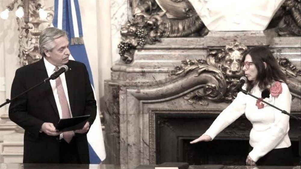 El diagn�stico brutal de Batakis frente a los ministros: �Vienen meses muy duros�