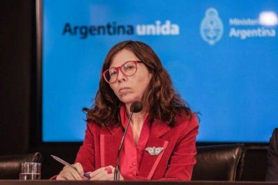 Silvina Batakis viaja a Washington y se reunir� con el FMI