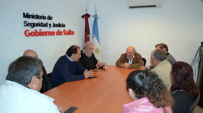 Las 62 Organizaciones Peronistas de Salta pactan con Abel Cornejo la corporativización de la seguridad ciudadana