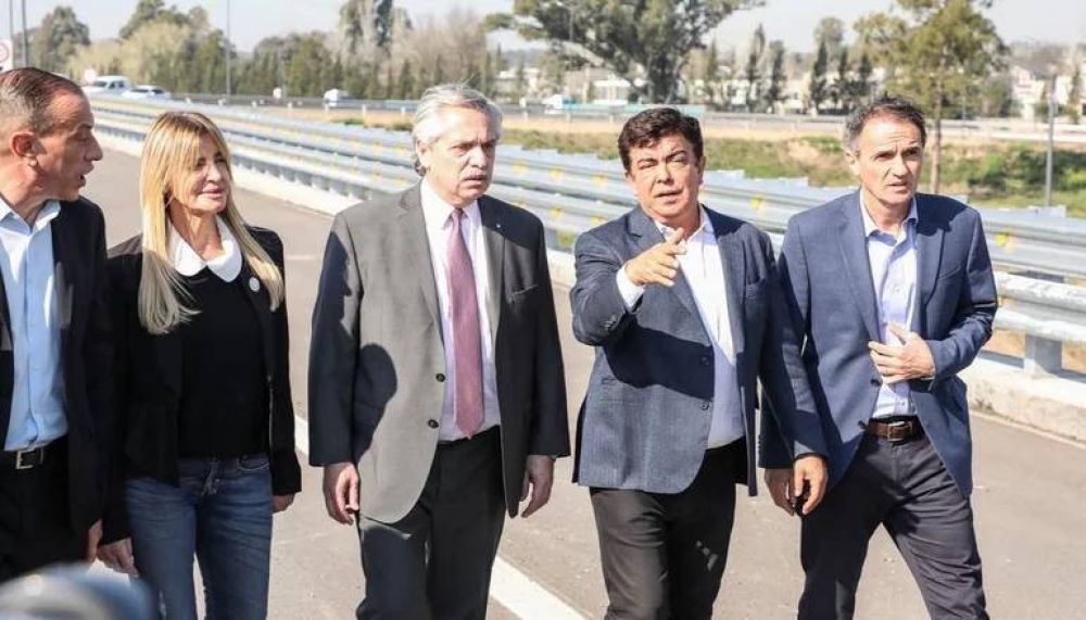 Espinoza, Katopodis y Alberto Fernndez supervisaron la autopista Presidente Pern