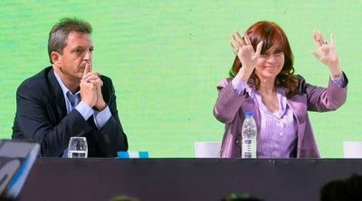 ¿Conflicto en puerta? Cristina Kirchner se resiste a entregar el área energética a Massa